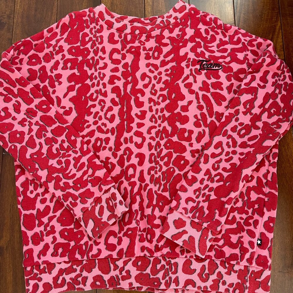 MOLO GIRLS RED/CHEETAH PRINT SWEATSHIRT - SIZE 10 (140 in Copenhagen, Denmark)